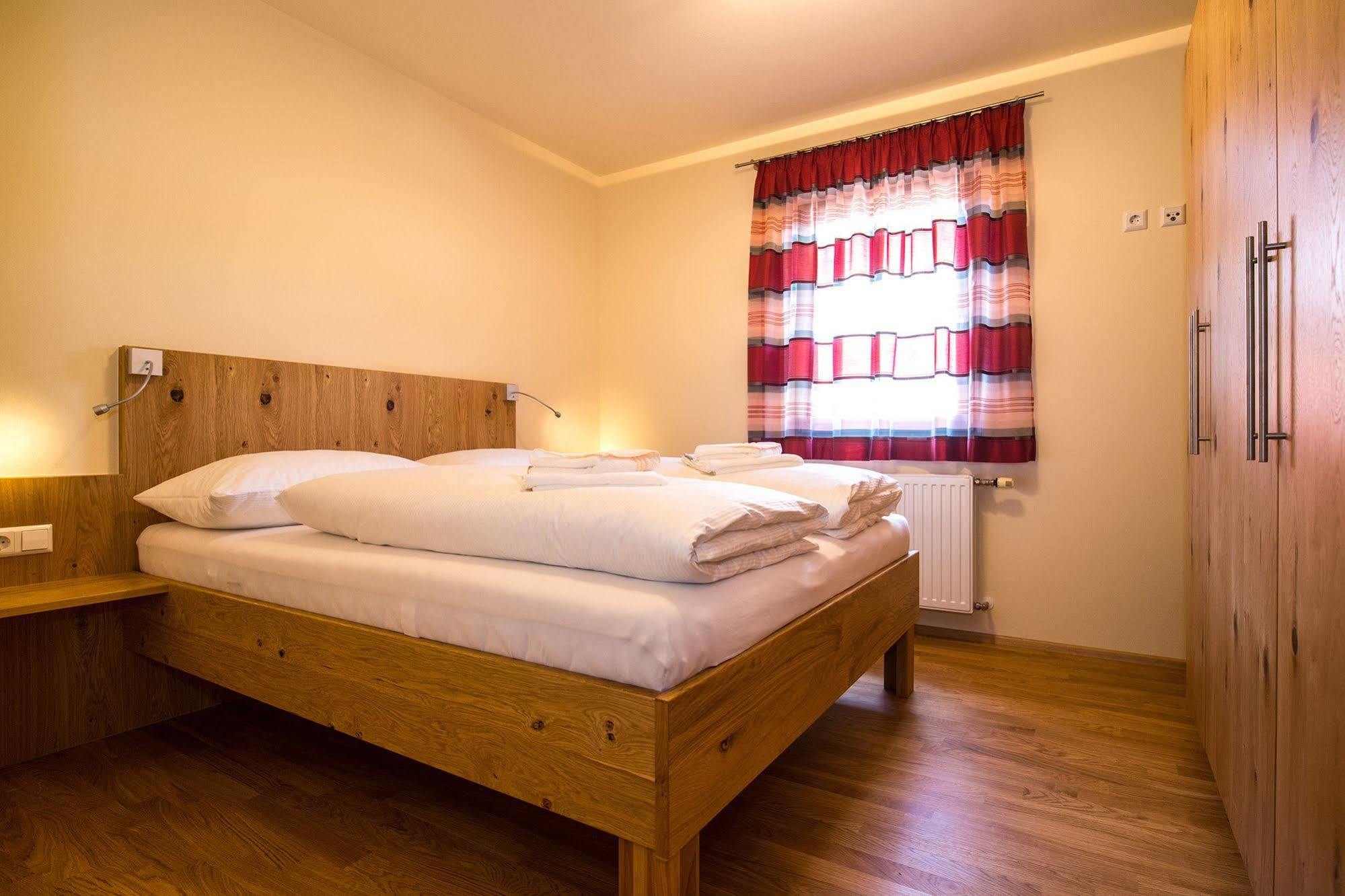 Burgls Apartmenthaus Tröpolach Exterior foto